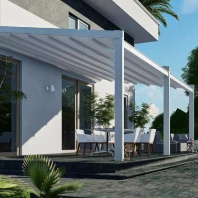 Infissi e copertura bioclimatica