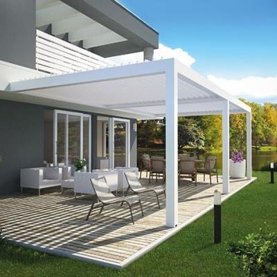 Infissi e copertura bioclimatica