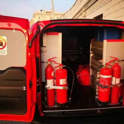 Gema S.r.l. Centro - Officine mobili, Lavorazioni interne su tutti i tipi di furgone, portapacchi, serrature esterne.