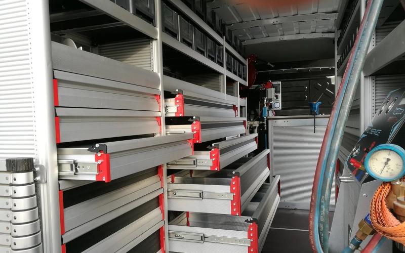 Gema S.r.l. Centro - Officine mobili, Lavorazioni interne su tutti i tipi di furgone, portapacchi, serrature esterne.