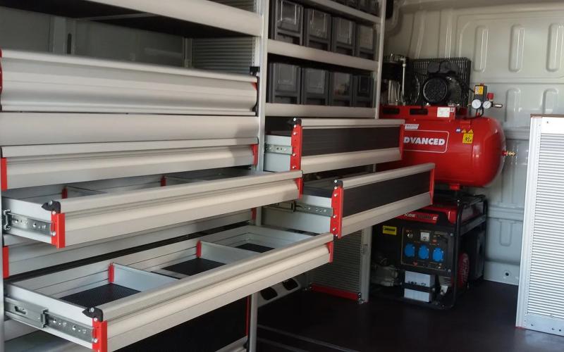 Gema S.r.l. Centro - Officine mobili, Lavorazioni interne su tutti i tipi di furgone, portapacchi, serrature esterne.